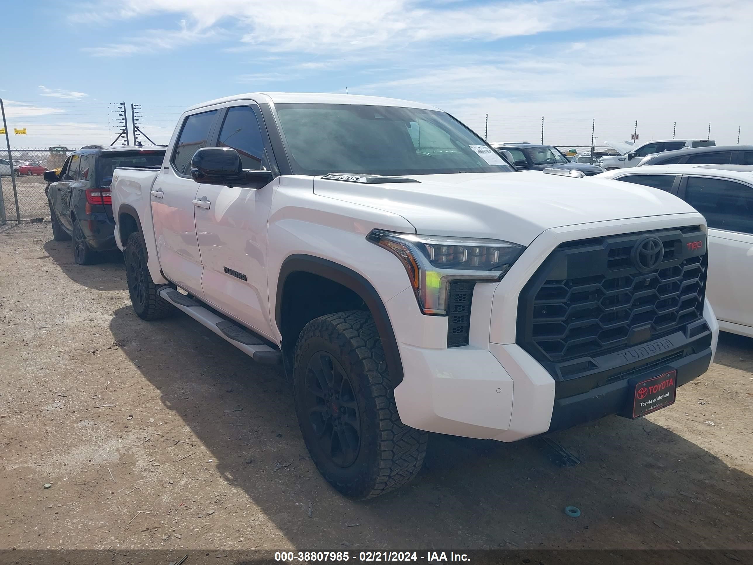 toyota tundra hybrid 2024 5tfwc5db0rx053294