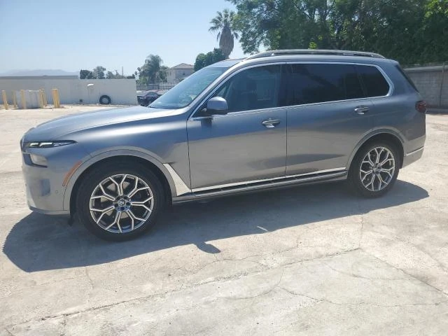 bmw x7 xdrive4 2023 5ux23em03p9p12370