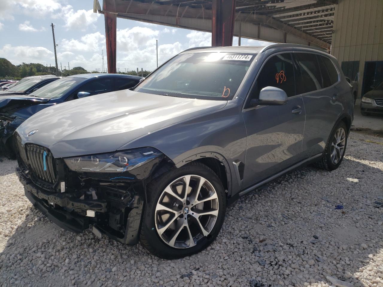 bmw x5 2024 5ux23eu04r9v32463