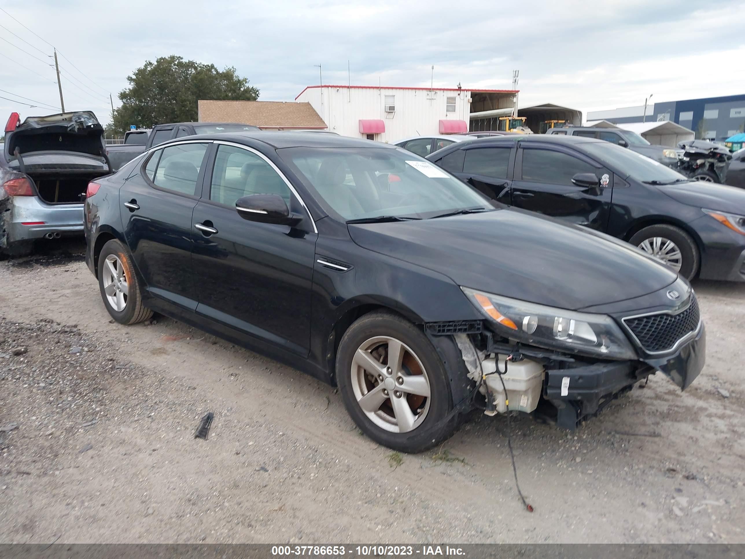 kia optima 2015 5xxgm4a72fg382349