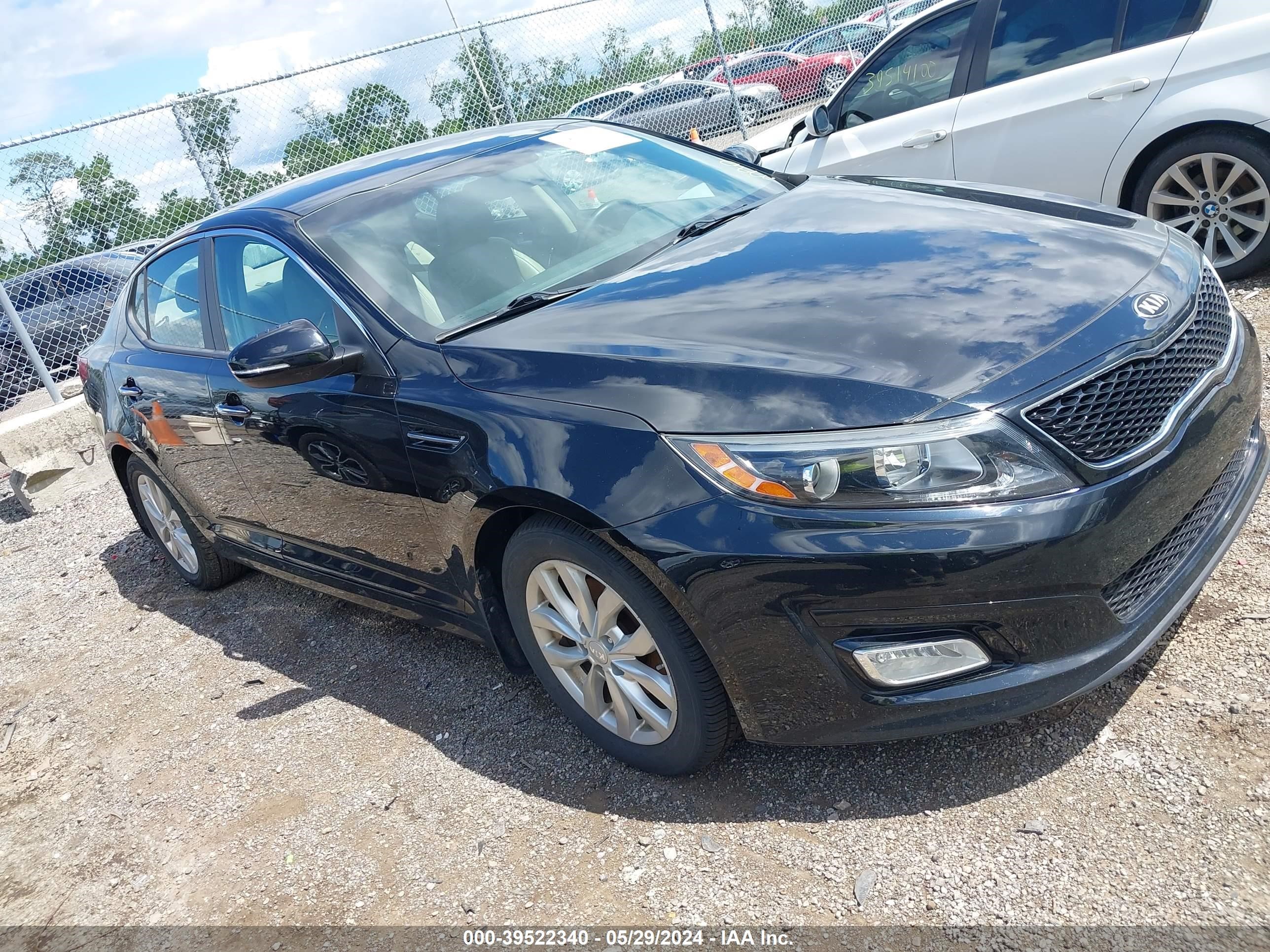 kia optima 2015 5xxgn4a70fg426071