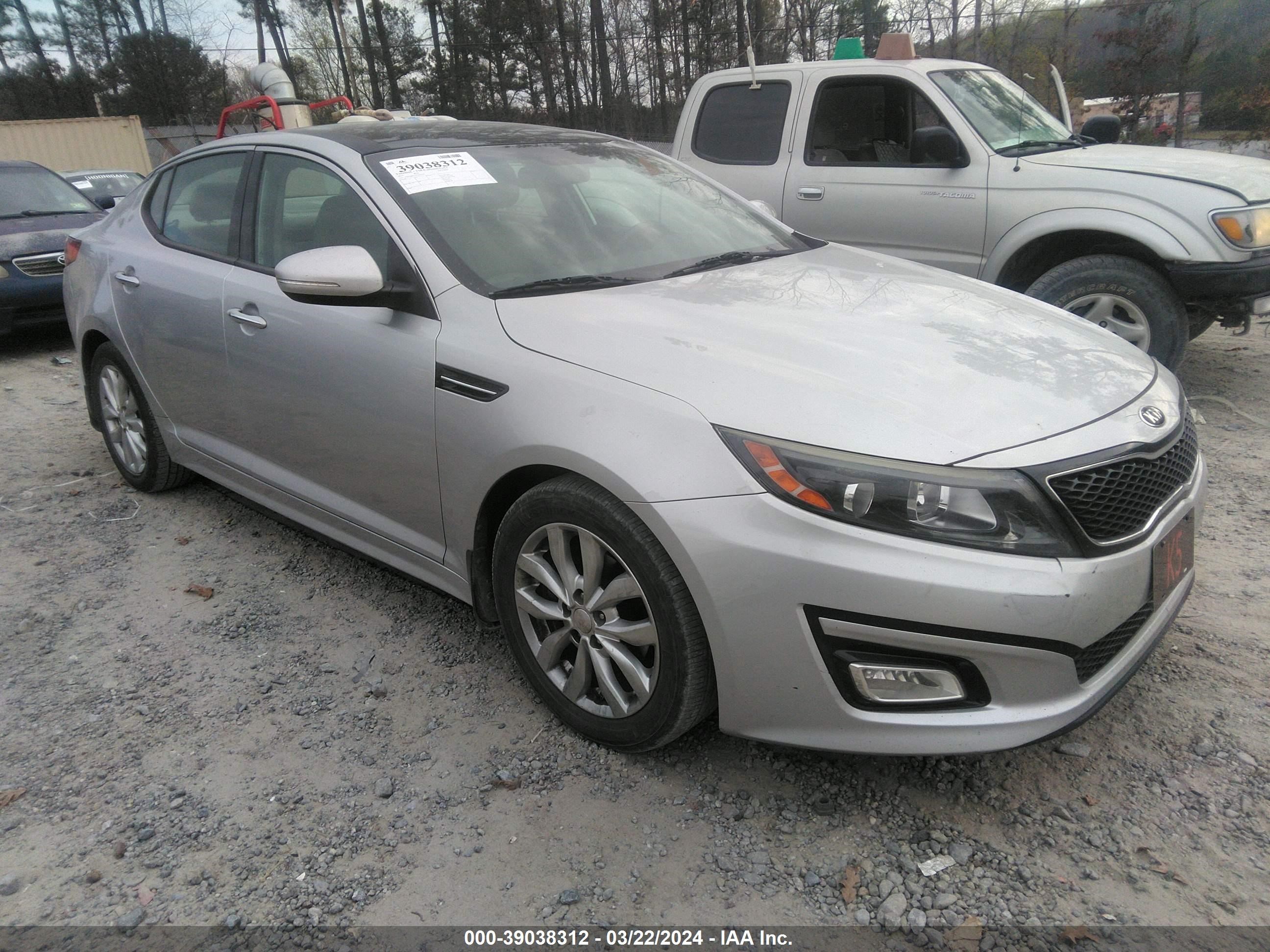 kia optima 2015 5xxgn4a75fg393245