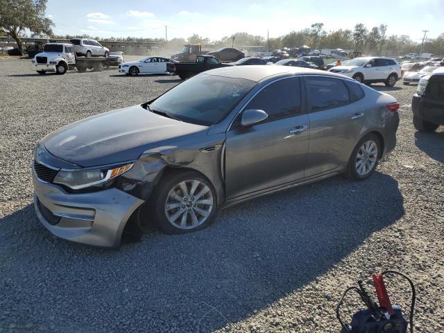 kia optima lx 2017 5xxgt4l30hg161784