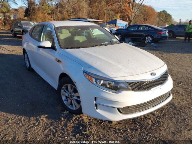 kia optima 2018 5xxgt4l30jg237770