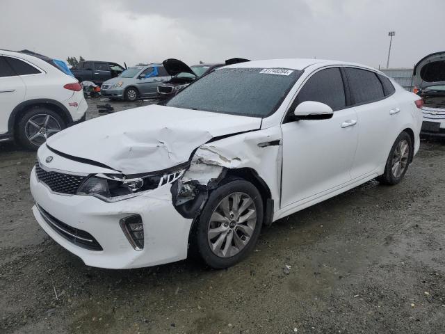 kia optima lx 2018 5xxgt4l32jg205466