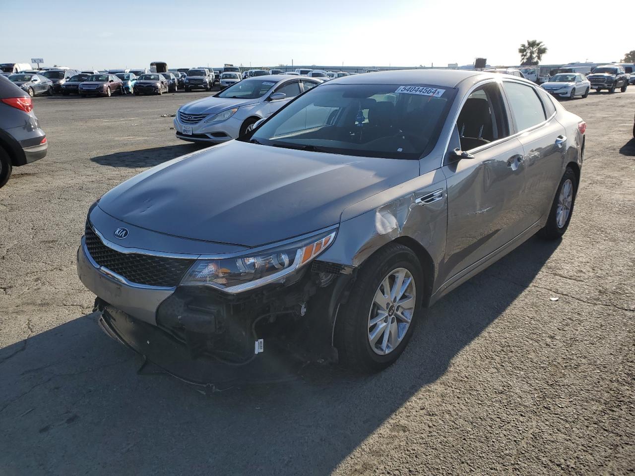 kia optima 2017 5xxgt4l33hg149323