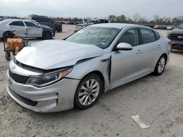 kia optima lx 2017 5xxgt4l33hg156529