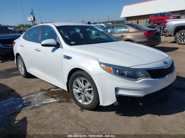 kia optima 2017 5xxgt4l34hg166891