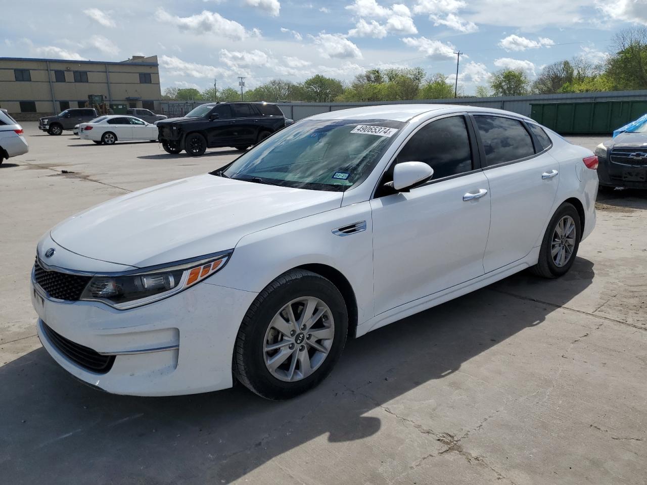 kia optima 2017 5xxgt4l35hg126965