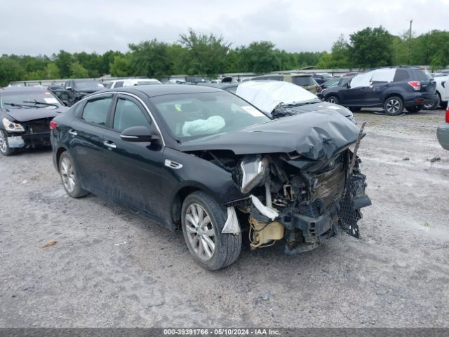 kia optima 2017 5xxgt4l36hg122620