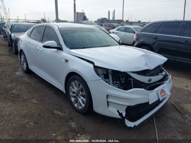 kia optima 2017 5xxgt4l36hg154662