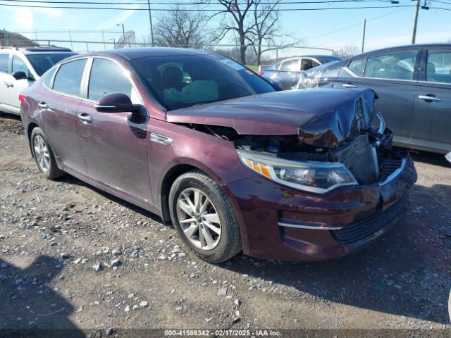 kia optima 2017 5xxgt4l36hg174197