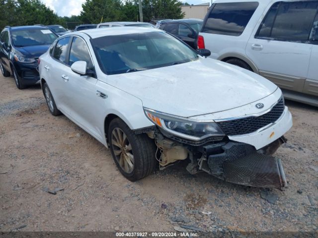 kia optima 2017 5xxgt4l37hg155982