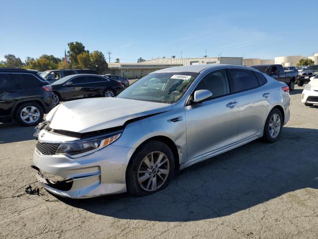 kia optima lx 2018 5xxgt4l37jg198319