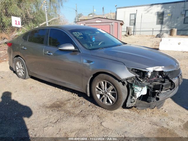 kia optima 2018 5xxgt4l37jg207794