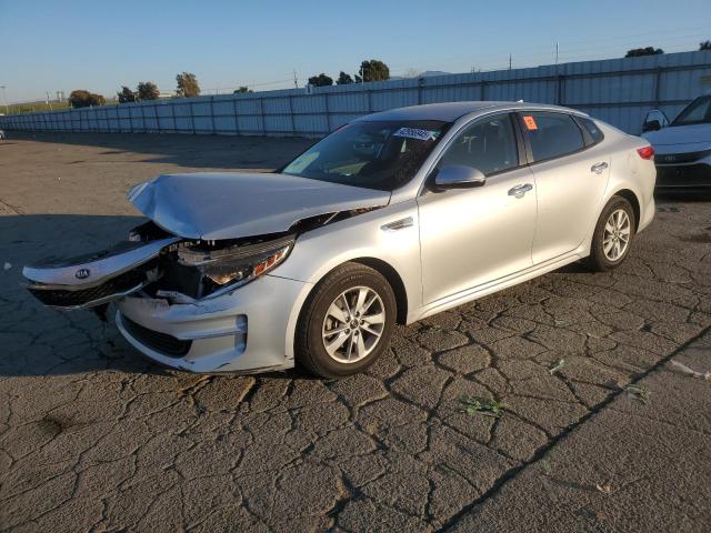 kia optima lx 2018 5xxgt4l37jg216043