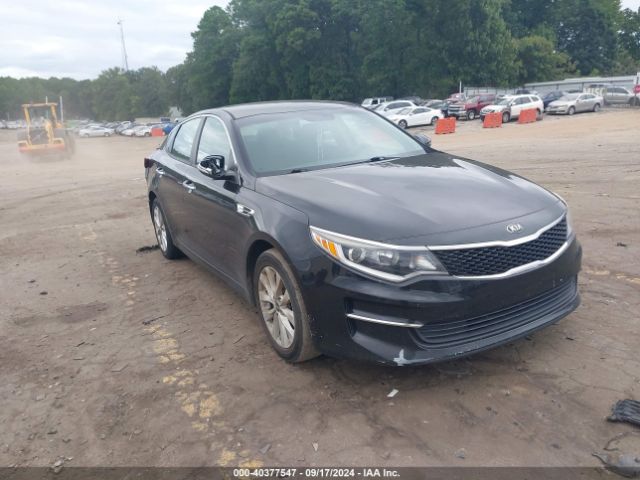 kia optima 2017 5xxgt4l38hg123039