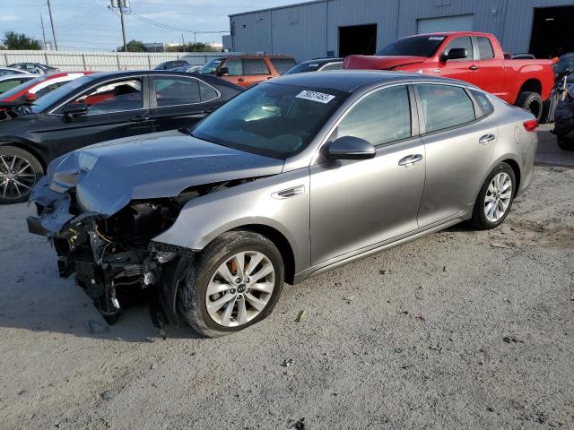 kia optima 2017 5xxgt4l39hg139864