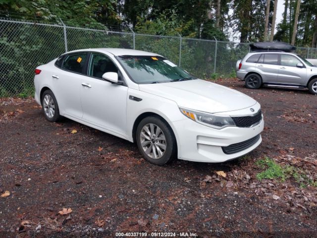 kia optima 2017 5xxgt4l39hg146359