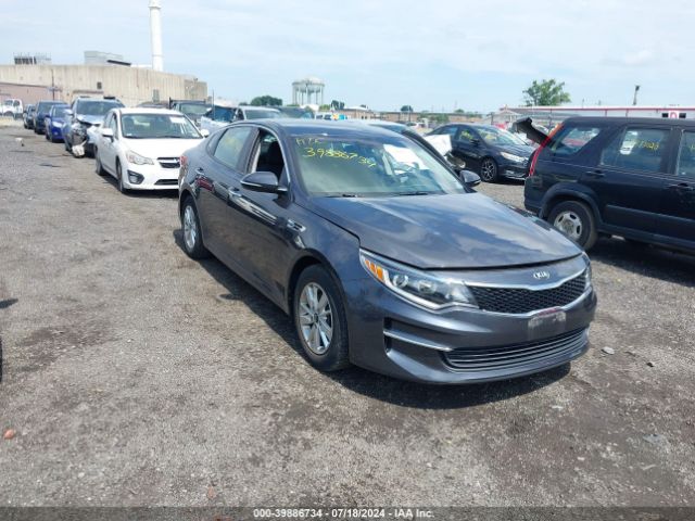 kia optima 2017 5xxgt4l3xhg153210