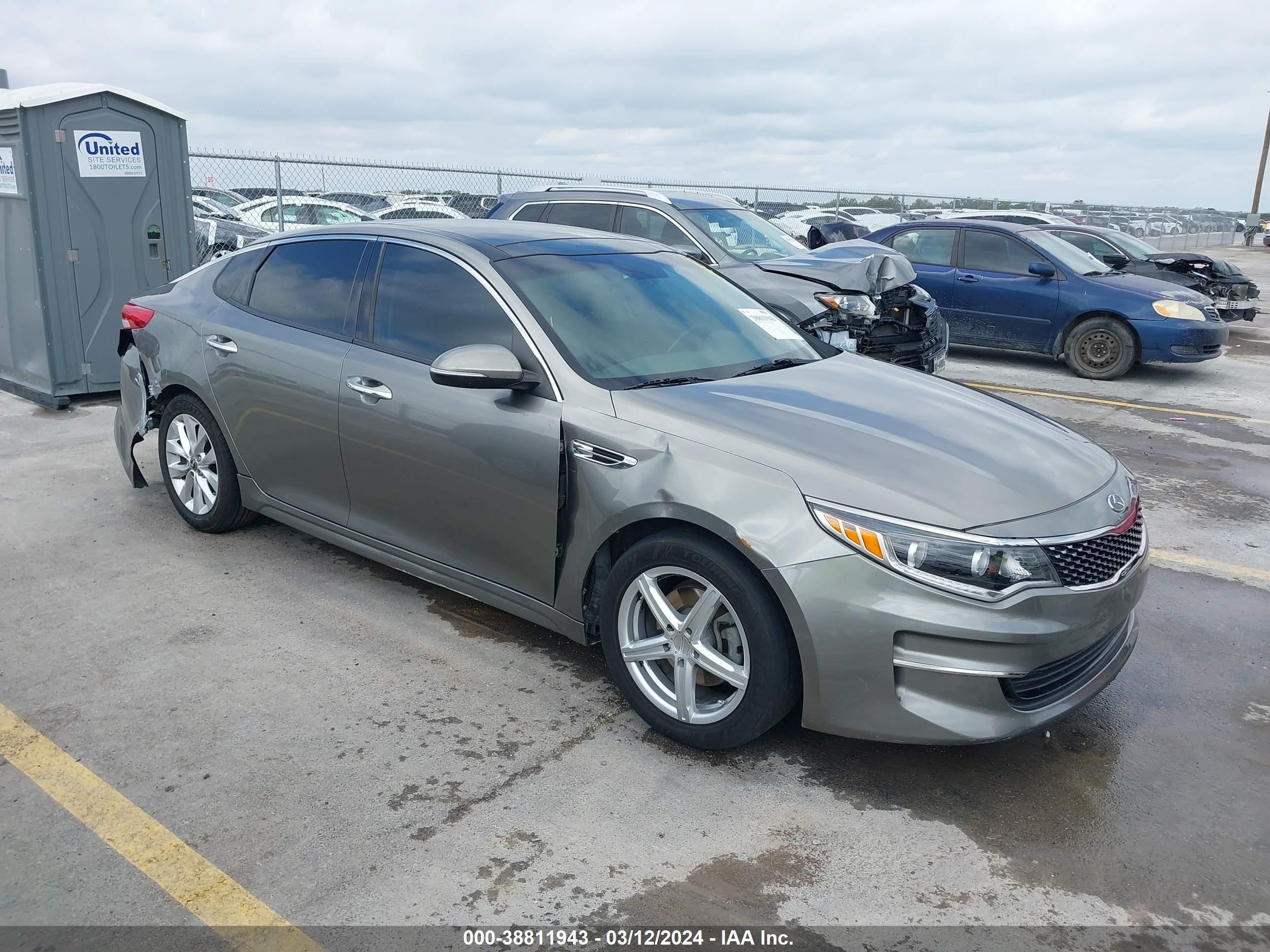 kia optima 2016 5xxgu4l31gg104022