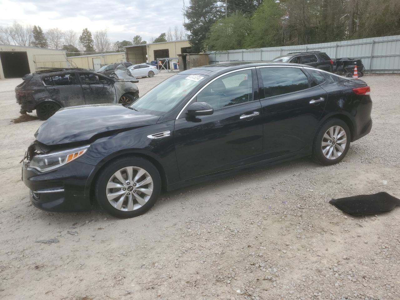 kia optima 2017 5xxgu4l31hg129486