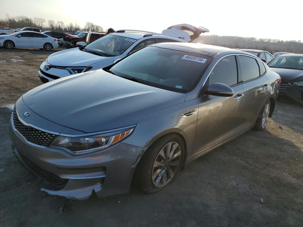 kia optima 2018 5xxgu4l31jg260682