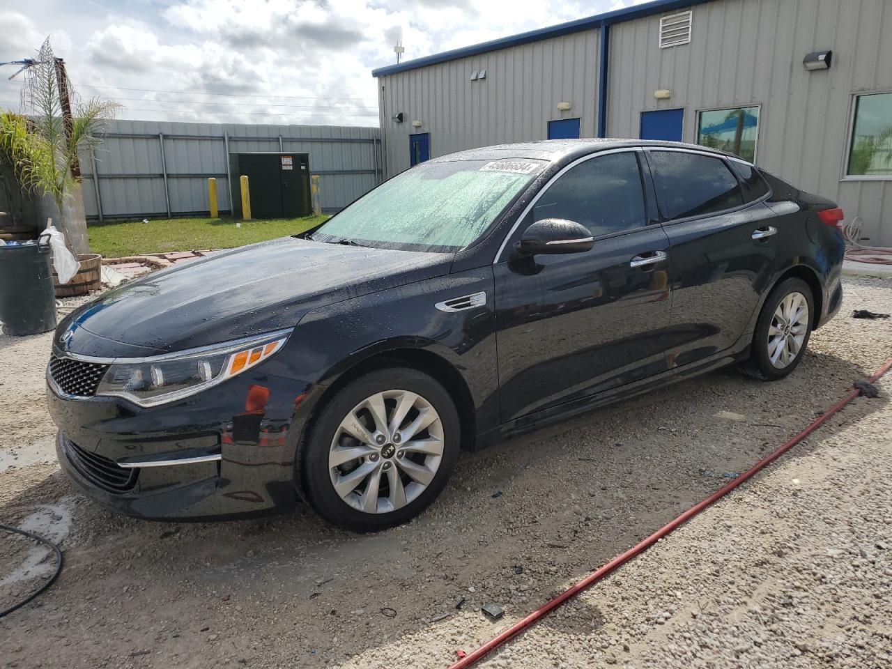 kia optima 2017 5xxgu4l34hg168587