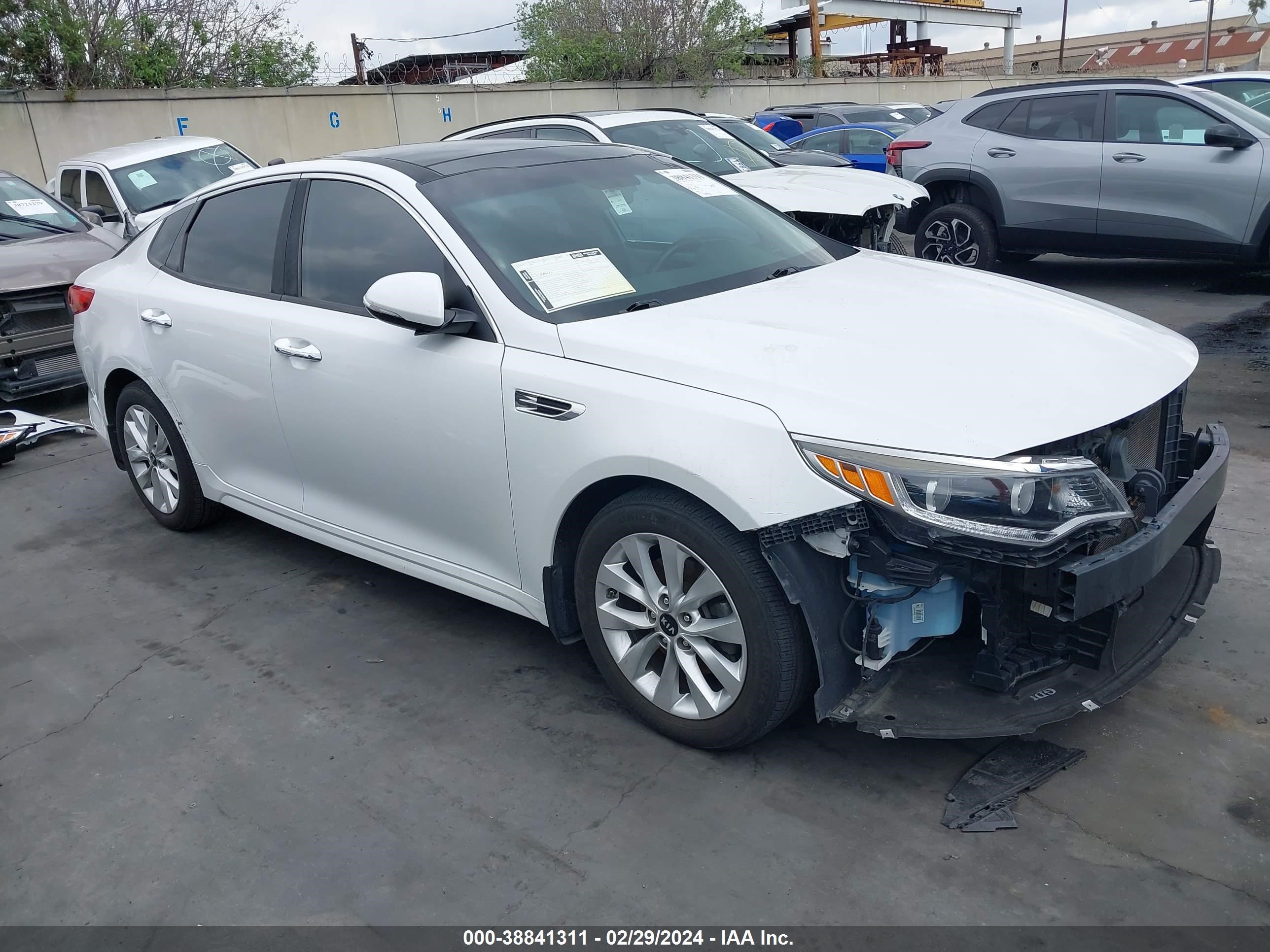 kia optima 2016 5xxgu4l3xgg056651