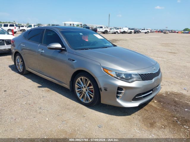 kia optima 2017 5xxgv4l22hg157382