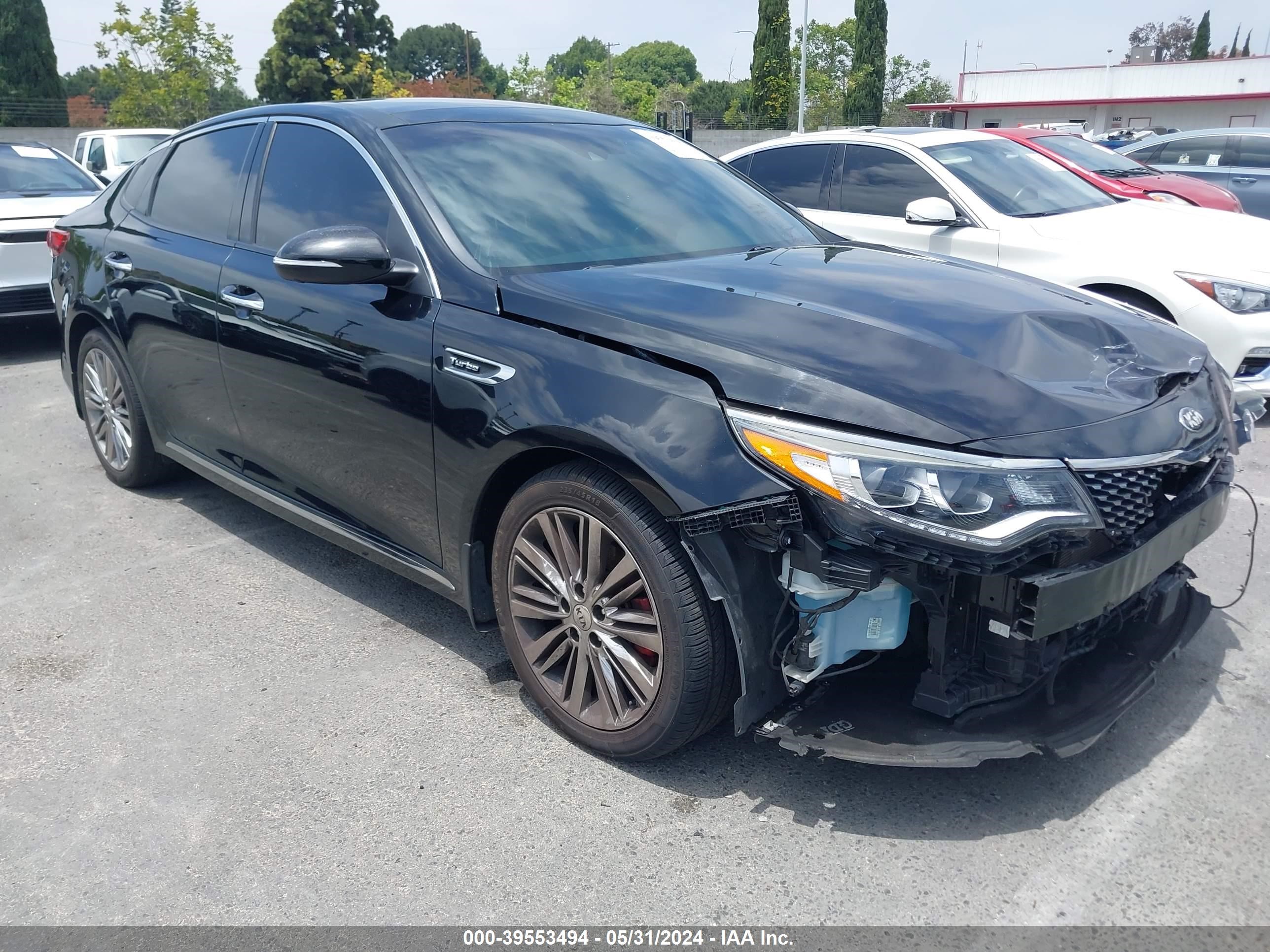 kia optima 2018 5xxgv4l22jg205887