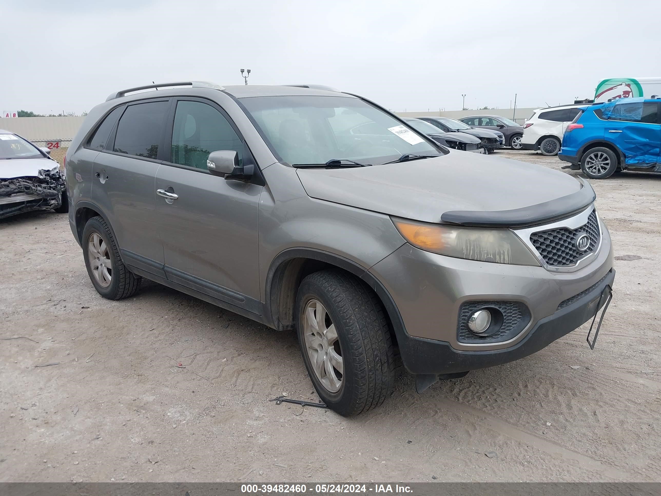 kia sorento 2011 5xykt3a19bg126878