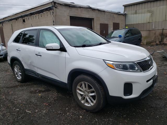 kia  2015 5xykt3a61fg609069