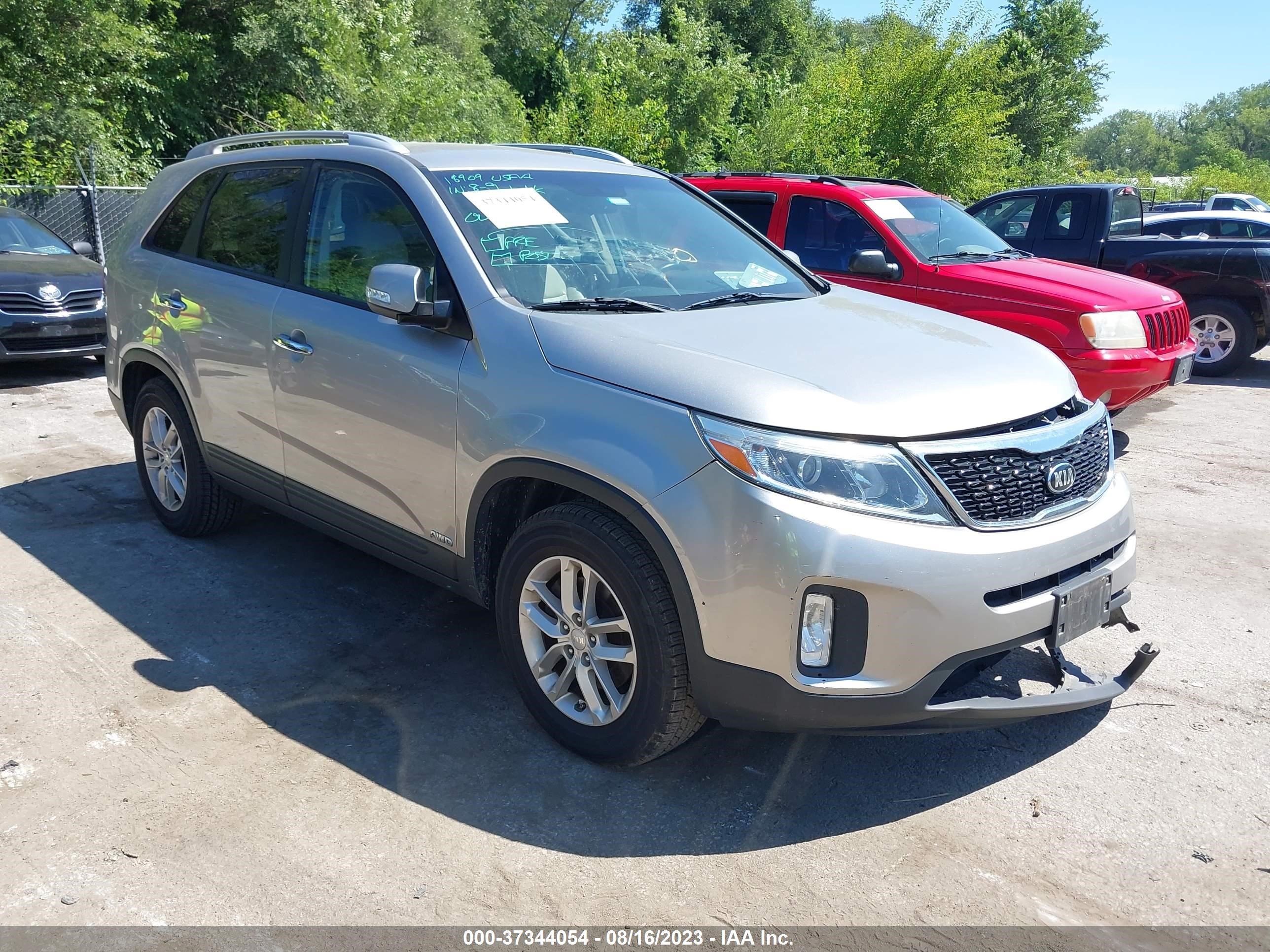 kia sorento 2015 5xyktca60fg656142