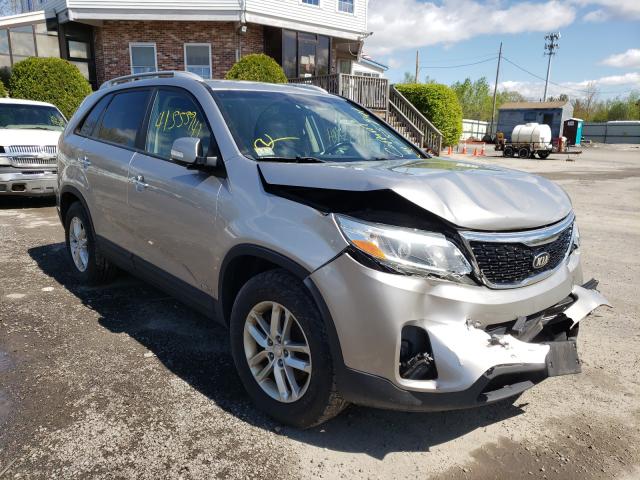 kia  2015 5xyktca64fg632667