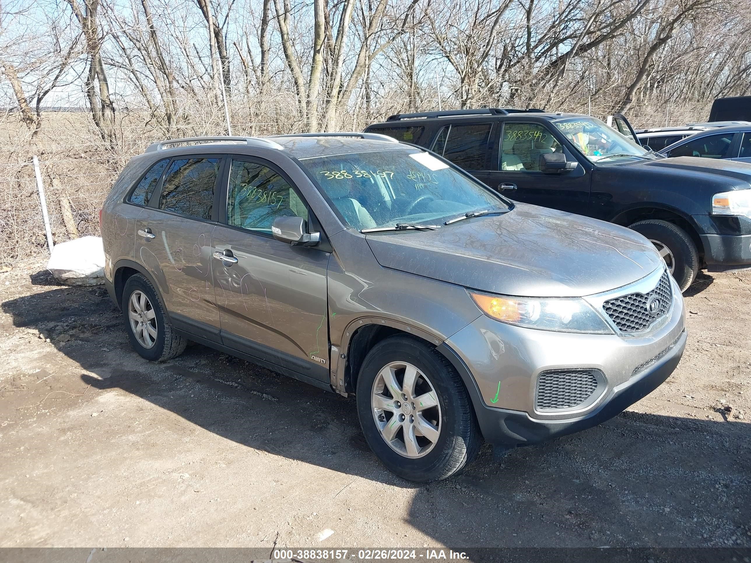 kia sorento 2013 5xyktda24dg311101