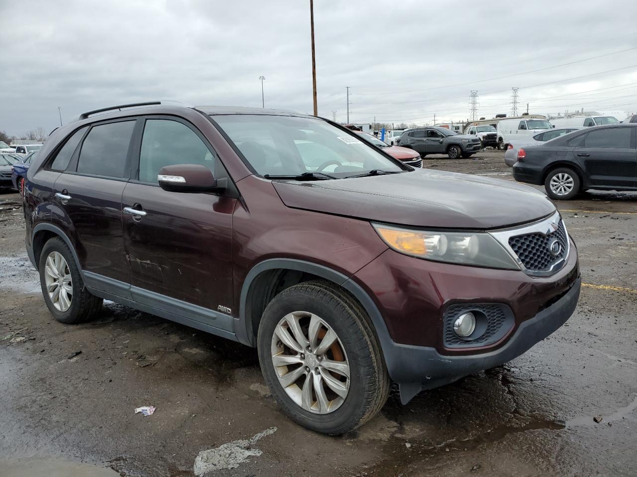 kia sorento 2011 5xykuca18bg147833