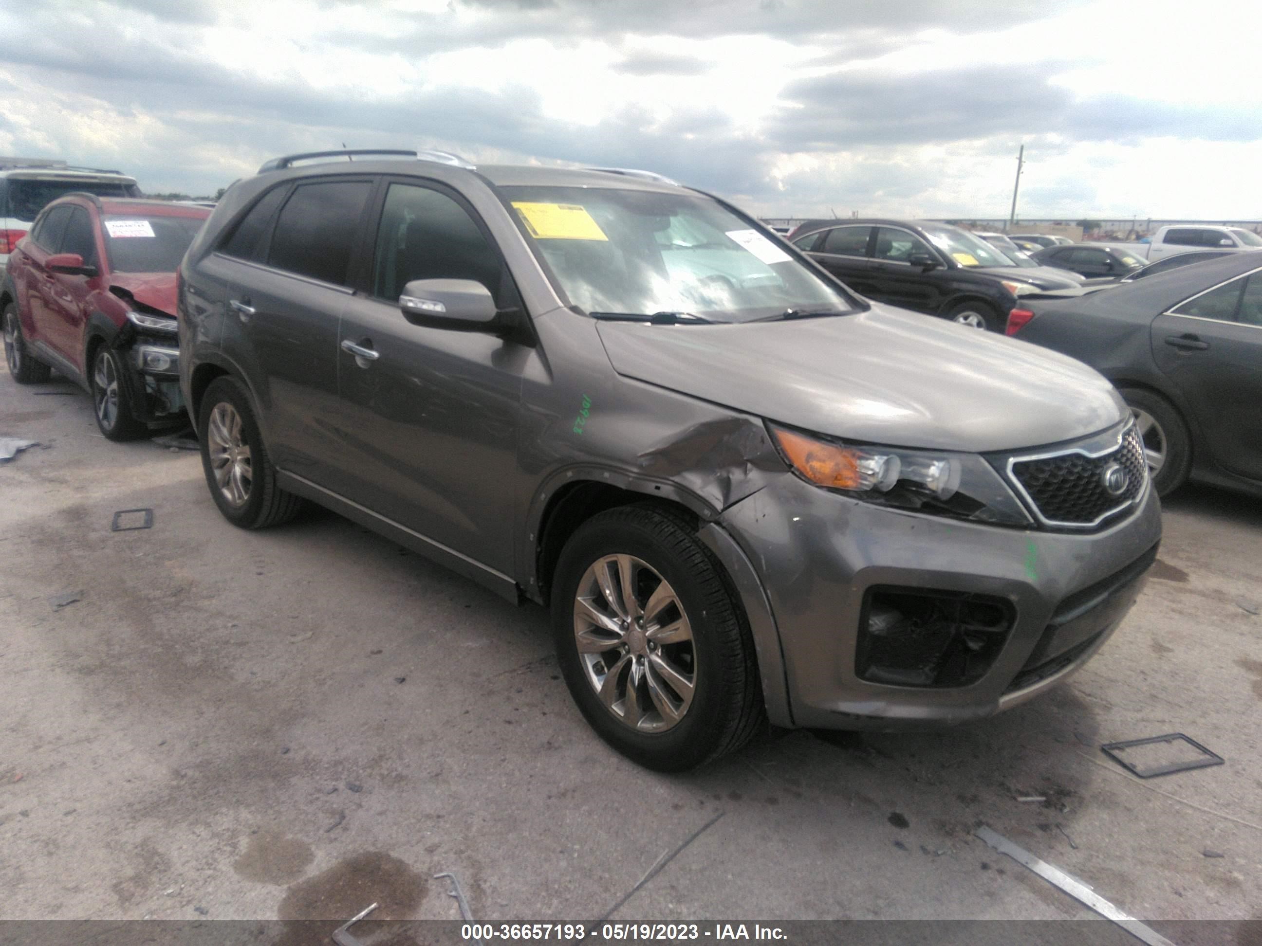 kia sorento 2011 5xykw4a20bg148953