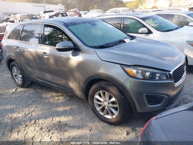 kia sorento 2017 5xypg4a30hg327689