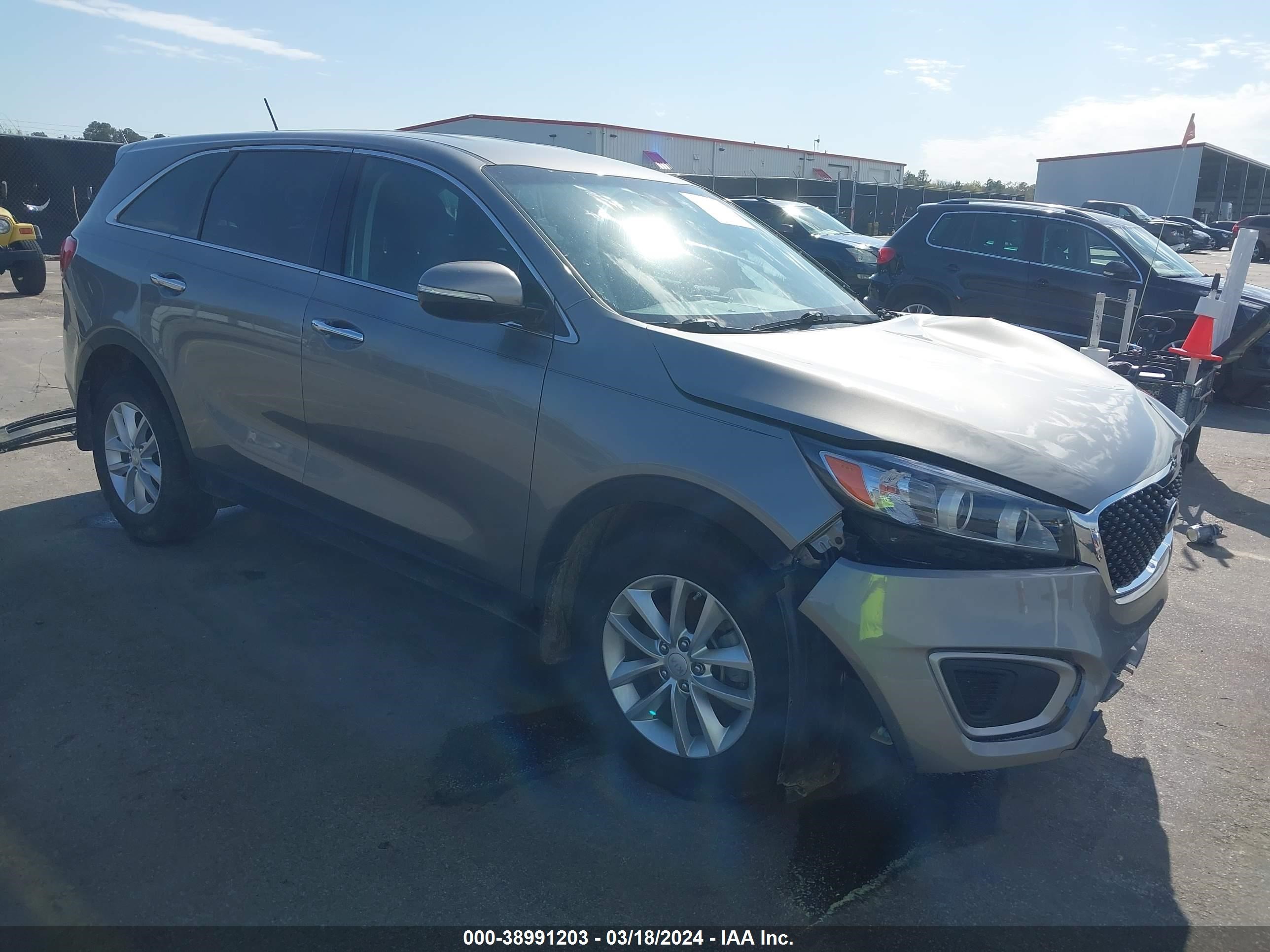 kia sorento 2017 5xypg4a31hg222157