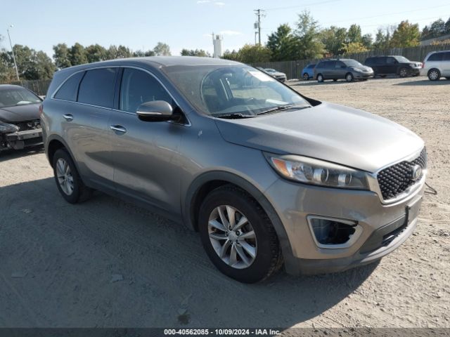 kia sorento 2018 5xypg4a31jg358617