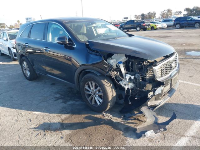 kia sorento 2019 5xypg4a31kg498118