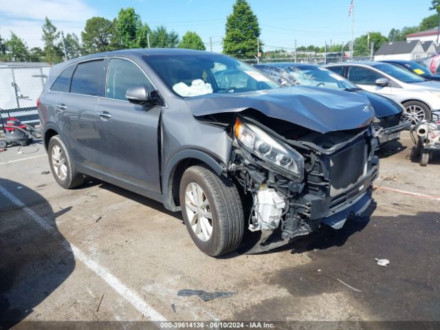 kia sorento 2017 5xypg4a32hg268905