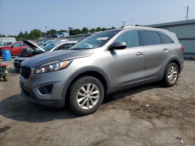 kia sorento lx 2017 5xypg4a32hg298289