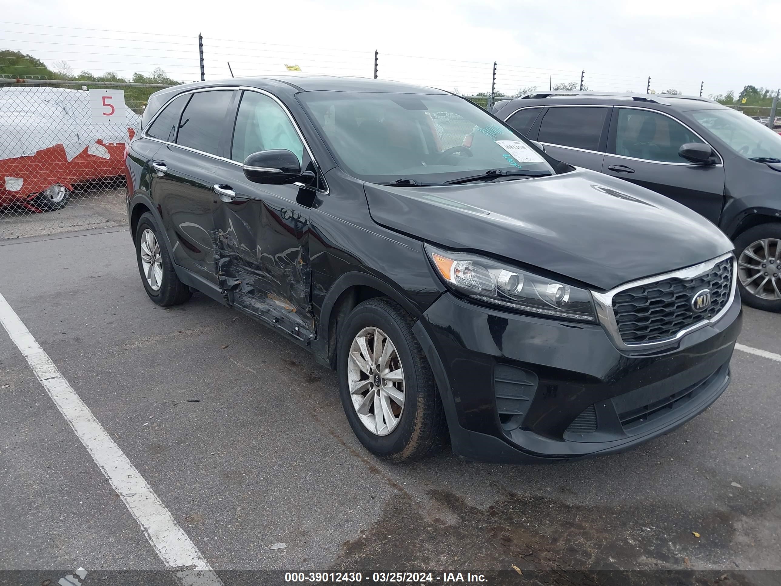 kia sorento 2019 5xypg4a32kg499438