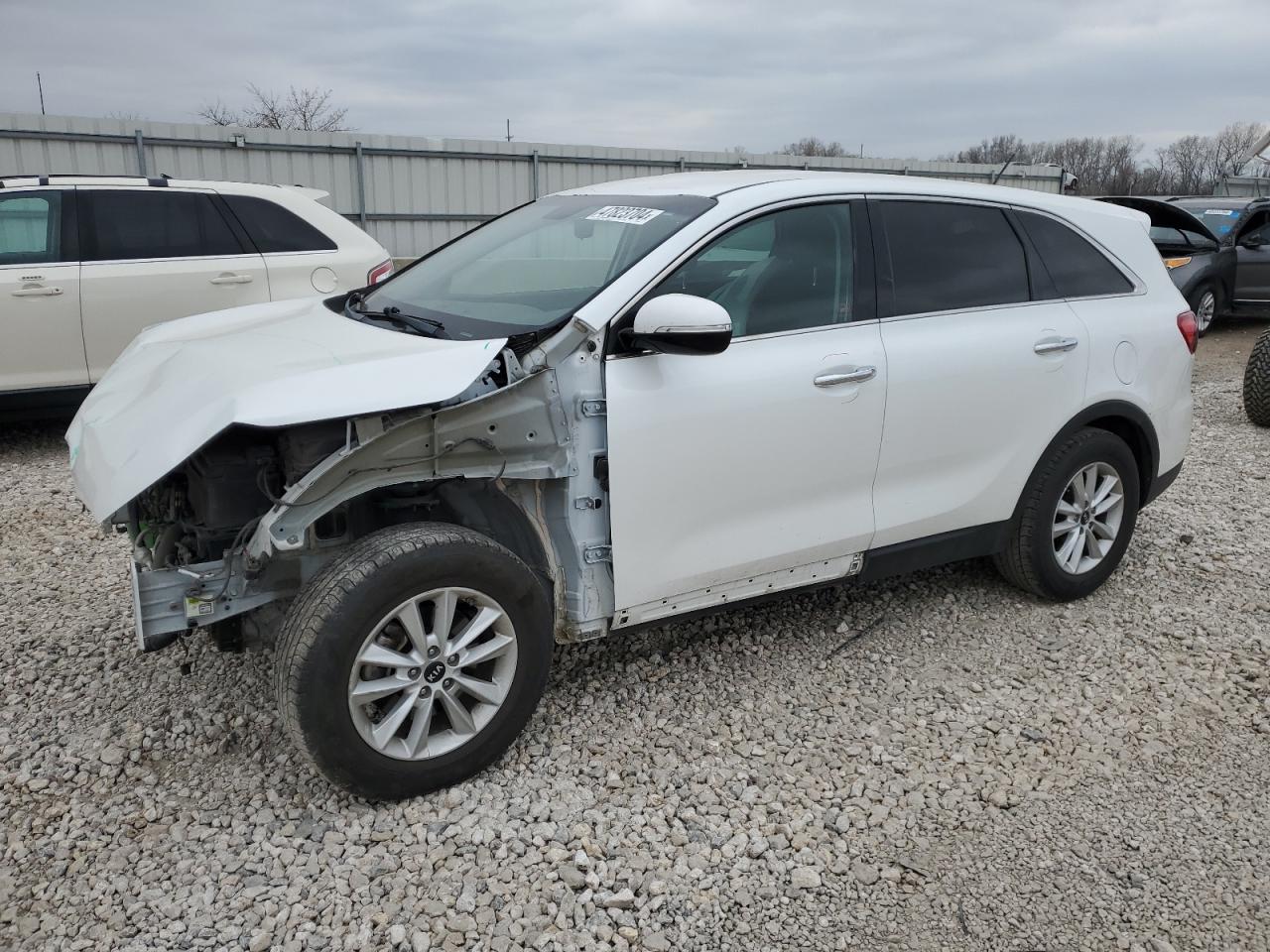 kia sorento 2019 5xypg4a32kg543101