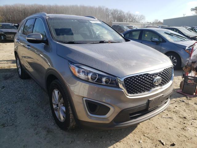 kia sorento lx 2017 5xypg4a33hg242720