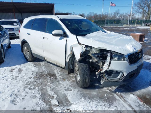 kia sorento 2017 5xypg4a33hg268217