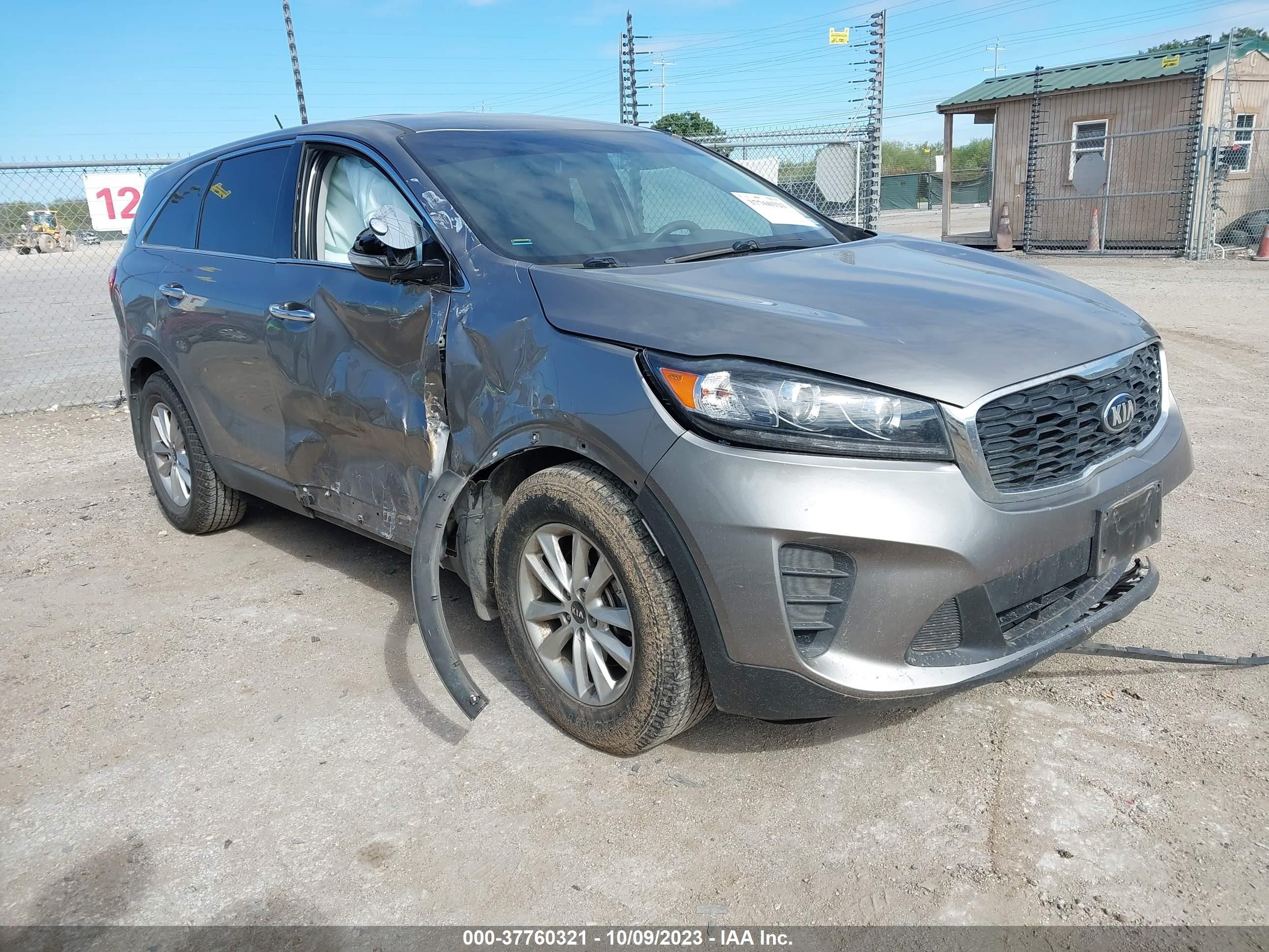 kia sorento 2019 5xypg4a39kg467960