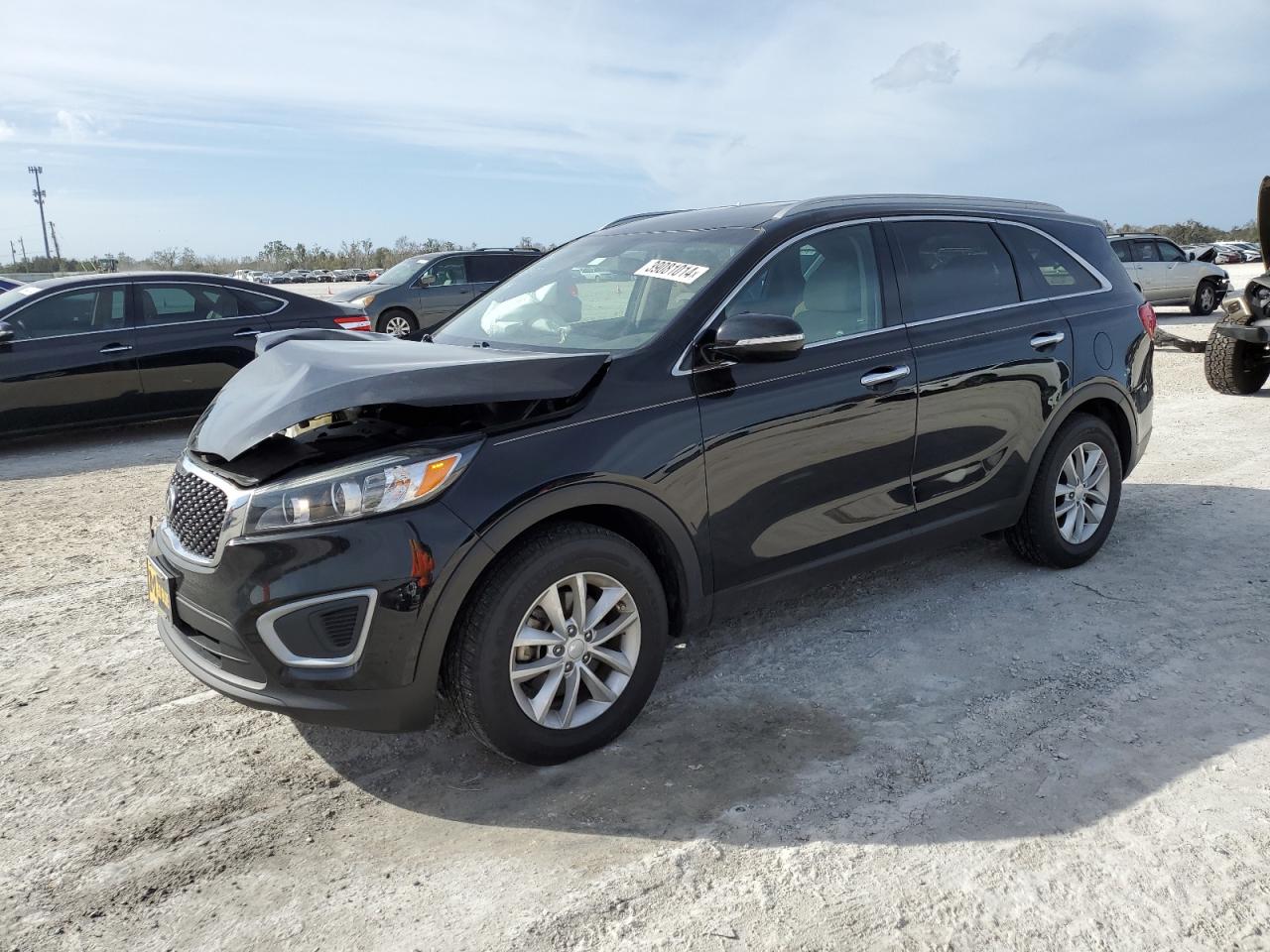 kia sorento 2018 5xypg4a3xjg374413